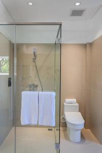 A bathroom at K Gallery Hotel