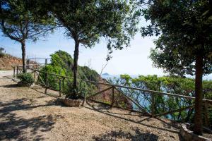 Gallery image of Residenza La Scogliera di Rio Albano in Rio Marina