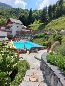 Πισίνα στο ή κοντά στο Hotel Les Chalets