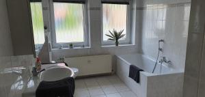 Salle de bains dans l'établissement Zum Harzer