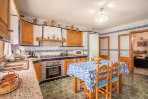 Gallery image of Ca na Rossa in Campanet +17 photos