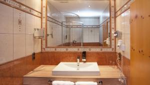 Koupelna v ubytování Hotel Zur Post