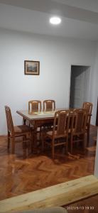 Istumisnurk majutusasutuses Apartman STOJANOVIĆ