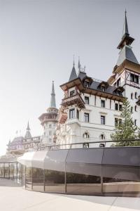 Zgradba, v kateri se nahaja hotel