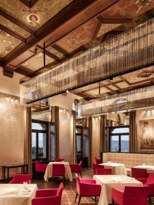 Predel za sedenje v nastanitvi The Dolder Grand - City and Spa Resort Zurich