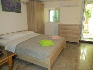 Gallery image of Rooms Mario in Cres