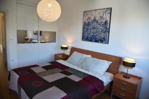 Postel nebo postele na pokoji v ubytování 4-star Zagreb Penthouse