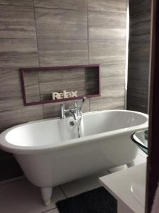 Gallery image of One ninety Boutique Accommodation in Burnham on Sea