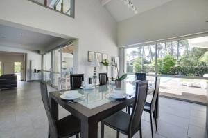 Ảnh trong thư viện ảnh của Villa Alaska - climatisée 10 personnes avec piscine chauffée ở Seignosse