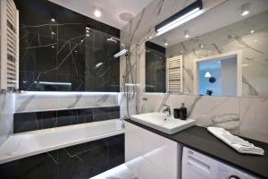 Kúpeľňa v ubytovaní Marina Mokotow P&O Serviced Apartments