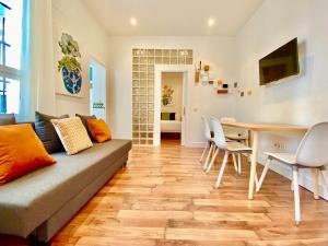 TV a/nebo společenská místnost v ubytování Malasaña Madrid - Apartamento de 1 dormitorio