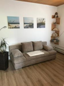 Ein Sitzbereich in der Unterkunft Ferienhaus Anita am Radweg