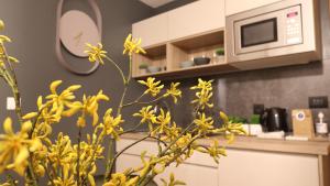 Kuchyň nebo kuchyňský kout v ubytování Etal Luxury Apartment