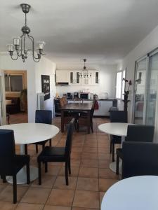 Posezení v ubytování Chambre d'hôtes Costa Belle