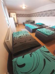 Posteľ alebo postele v izbe v ubytovaní Apartmán LauMar 2