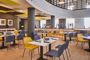 Restaurace v ubytování Hotel Silken Amara Plaza