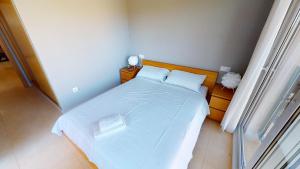 Łóżko lub łóżka w pokoju w obiekcie Casa Espliego M-A Murcia Holiday Rentals Property