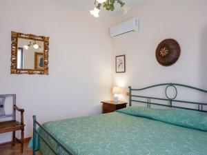 Posteľ alebo postele v izbe v ubytovaní Villa Sunny by Interhome