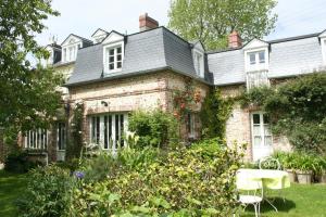 Foto da galeria de Aux Rives de Honfleur em Berville-sur-Mer