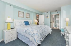 Gallery image of Ocean Trillium Suites in New Smyrna Beach