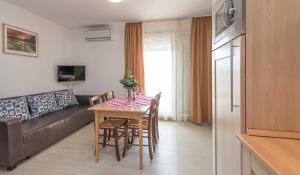 Fotografie z fotogalerie ubytování Porto Samaria holiday resort v Trogiru