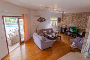 Fotografie z fotogalerie ubytování Villa Regana v destinaci Imotski + 37 fotografií