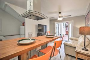 A kitchen or kitchenette at Charming Abode with Patio 5 Minutes to Balboa Park!