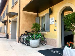 Rattasõit majutusasutuse Hotel Corte Del Paggio aladel või selle läheduses