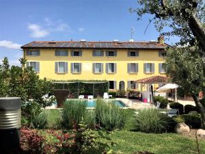 Aed väljaspool majutusasutust Hotel Corte Del Paggio