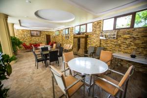Χώρος καθιστικού στο Hotel Chveni Ezo