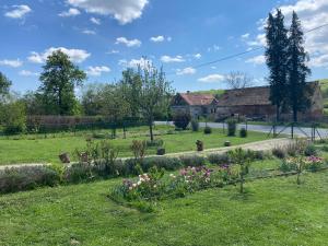 Gallery image of Tulipán Vendégház Kercaszomor in Kercaszomor