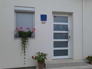 Fotografie z fotogalerie ubytování Studio apartman Marta v destinaci Korenica