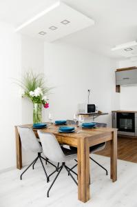 A kitchen or kitchenette at South Part Zamárdi