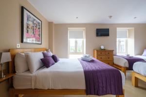 Un ou plusieurs lits dans un hébergement de l'établissement The Eyre Square Townhouse