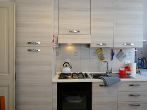 Köök või kööginurk majutusasutuses LA VELA BLU