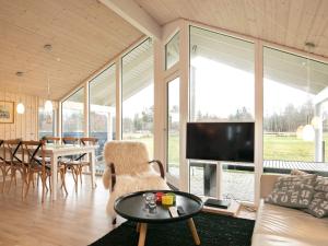 Galeriebild der Unterkunft 6 person holiday home in Ålbæk in Ålbæk