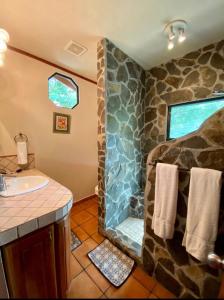 Fotografie z fotogalerie ubytování Cabanas Rio Encantado v destinaci Alto Boquete
