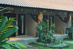 Zahrada ubytování Pondok Rahayu Guest House