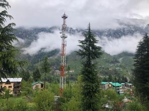 Red House Cafe Inn Manali Updated 21 Prices