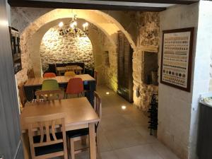 Istumisnurk majutusasutuses The Cloisters Bed And Breakfast