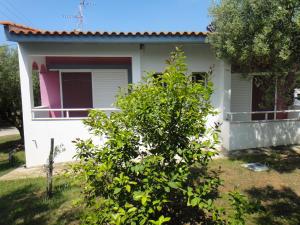 Gallery image of Bungalows Camping Kouyoni in Gerakini