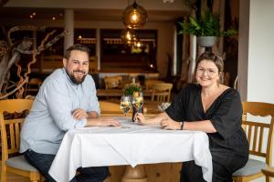 Restoran ili neka druga zalogajnica u objektu Hotel . Wirtshaus TauernHex