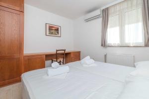 Fotografie z fotogalerie ubytování Porto Samaria holiday resort v Trogiru