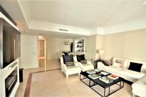 Villa Sueños de Puente Romano, Marbella – Updated 2022 Prices