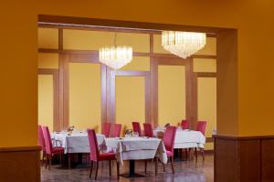Restaurace v ubytování Hotel Royal Village