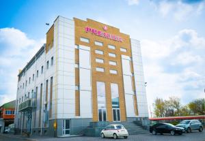 Budova, v ktorej sa hotel nachádza