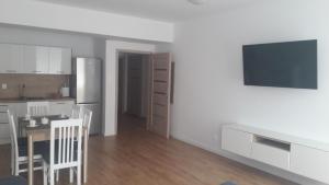 Kuchyňa alebo kuchynka v ubytovaní Apartamenty Irena Stare Miasto Św. Ducha