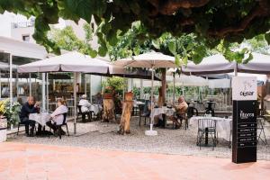 Restaurace v ubytování Cèsar