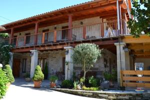 Το κτήριο όπου στεγάζεται  the country house