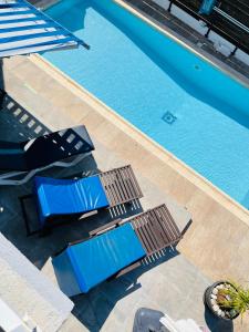 Bazén v ubytování Peaceful Townhouse with private pool near the sea nebo v jeho okolí